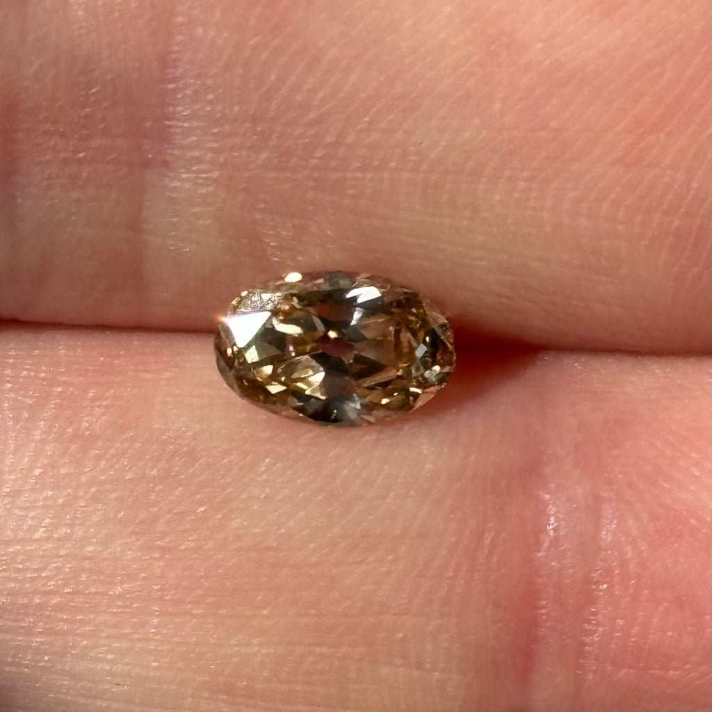 Thesis Loose 1.02 Oval Champagne Diamond