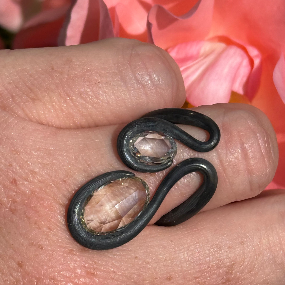 Leen Heyne Rose Cut Diamond Toi et Moi ring