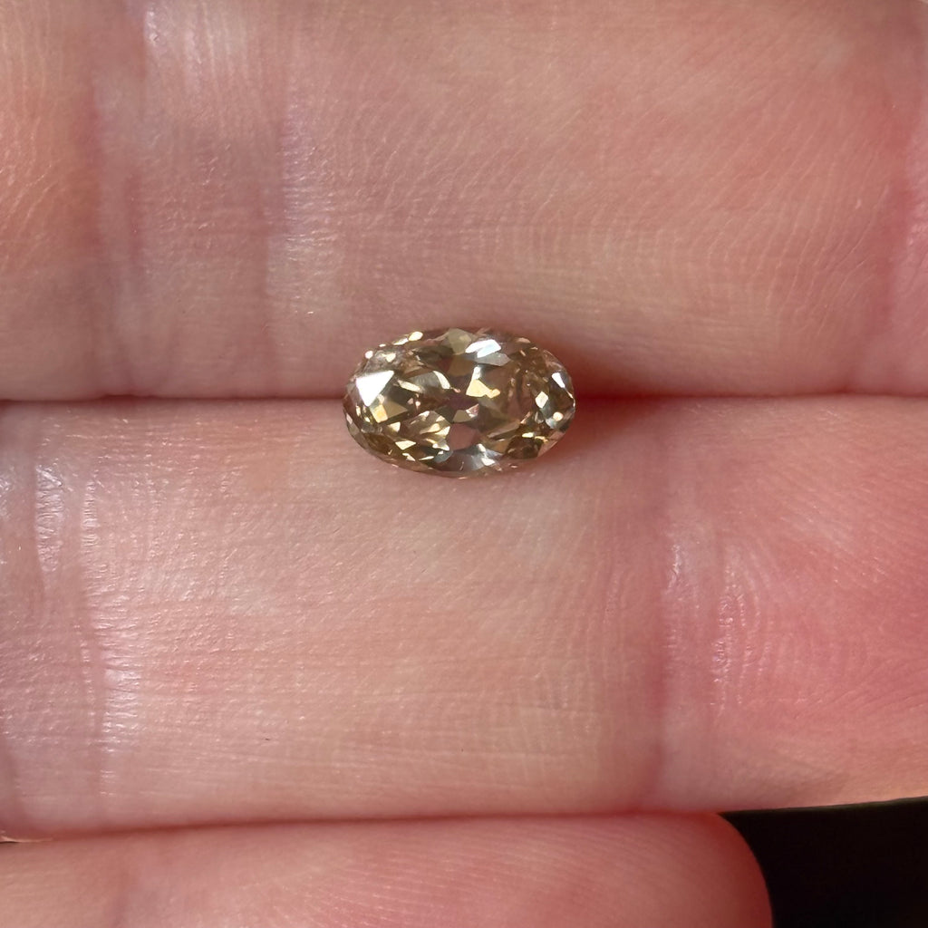 Thesis Loose 1.02 Oval Champagne Diamond
