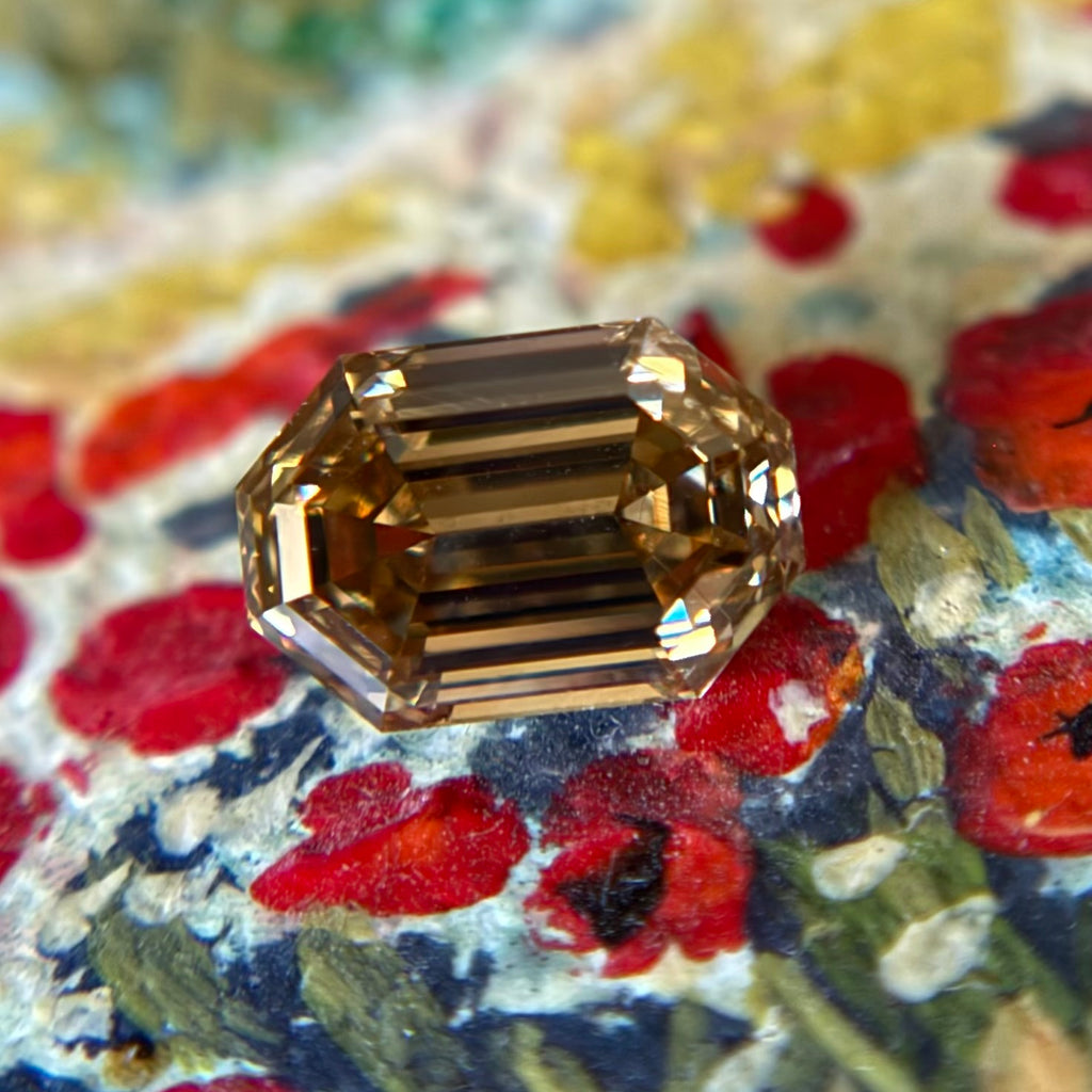 Champagne Diamond - 1.02 carats