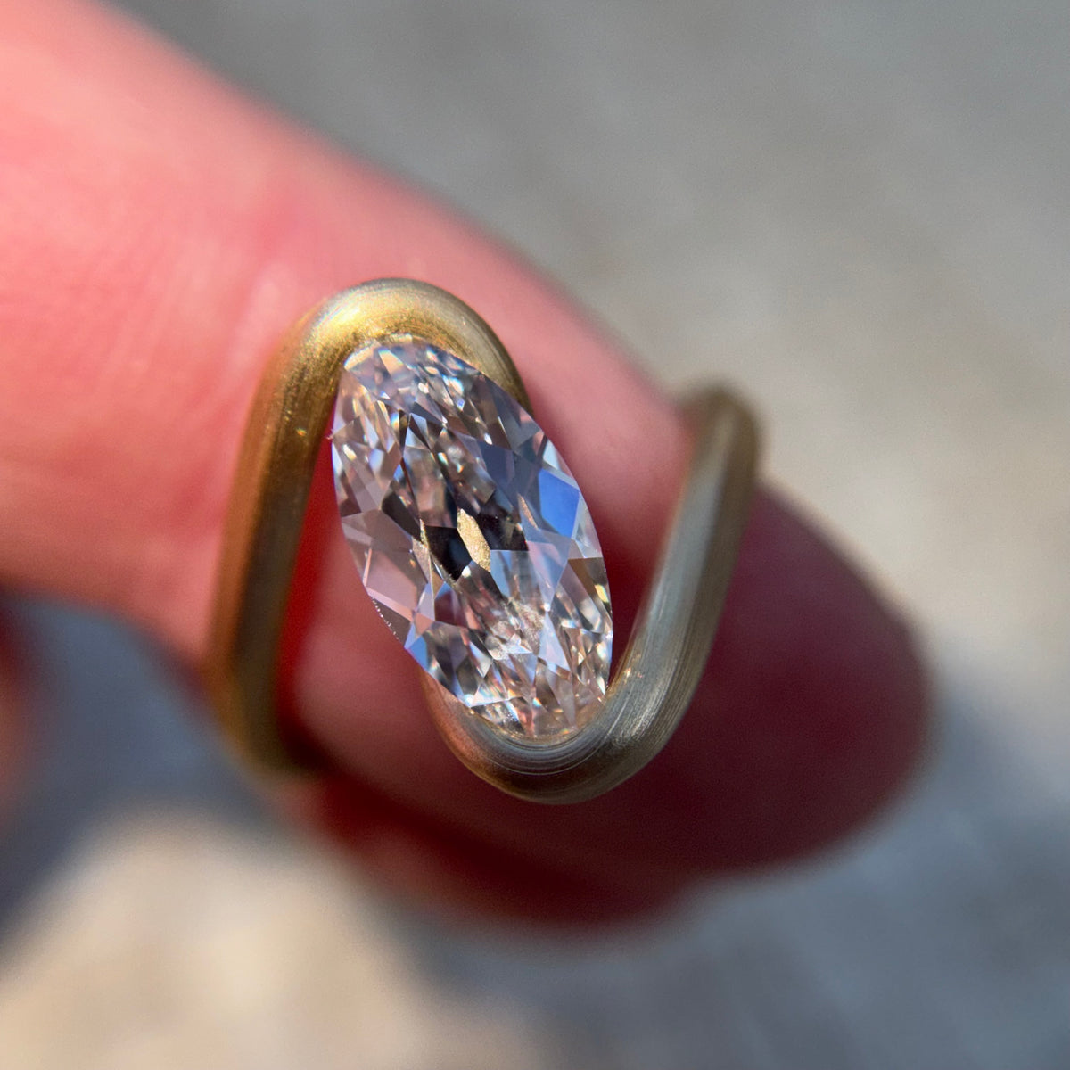 Leen Heyne Moval Diamond and 18 Karat Gold Ring