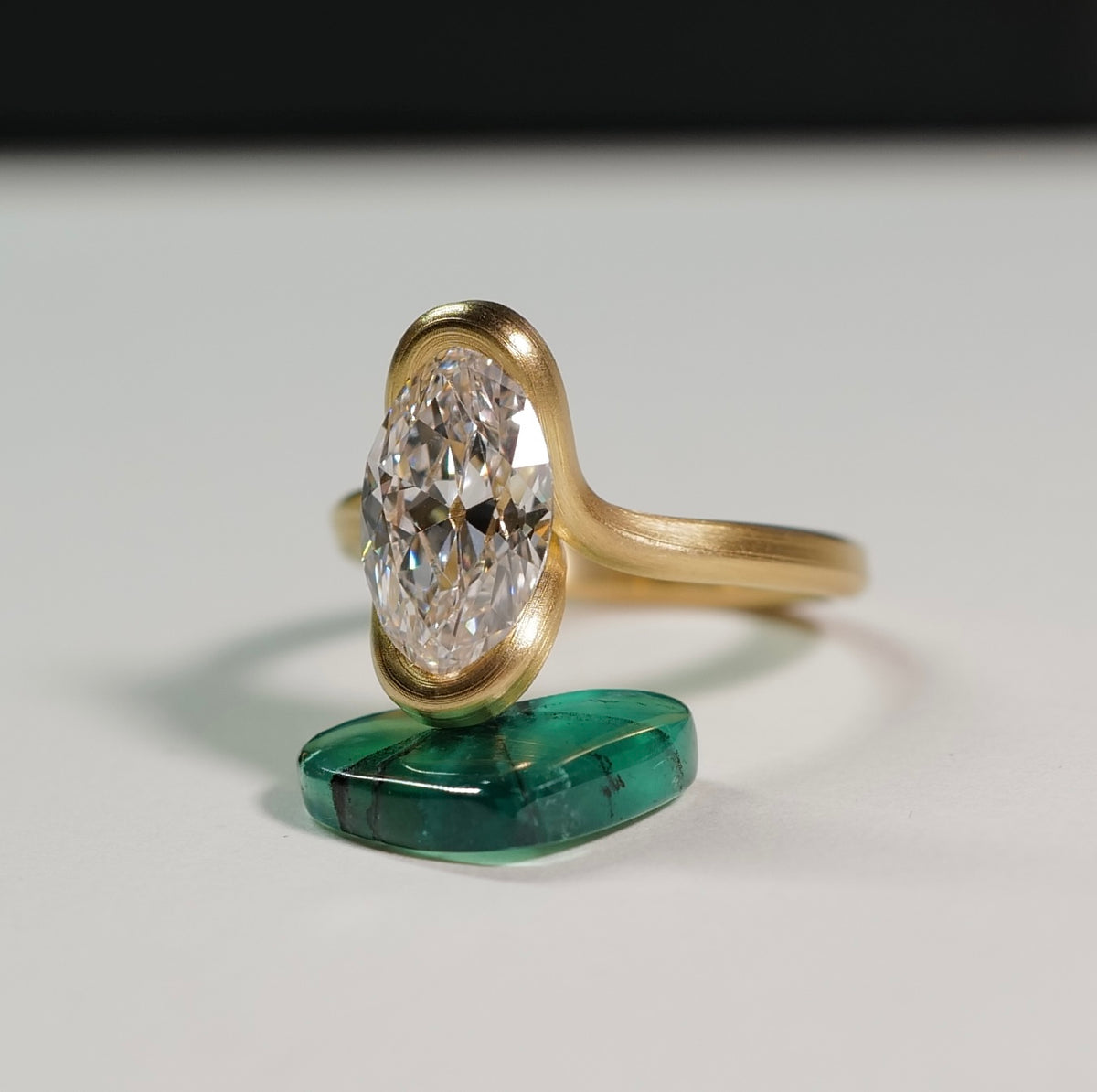 Leen Heyne x Thesis Moval Cut Diamond Ring
