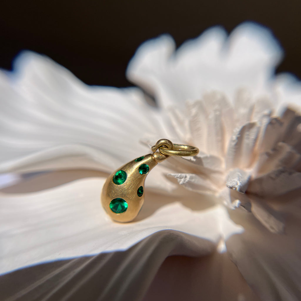 Andrea Capello Sparkle Droplet Pendant
