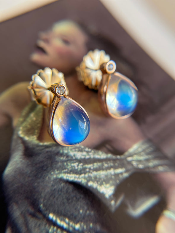 Thesis Moonstone Earrings