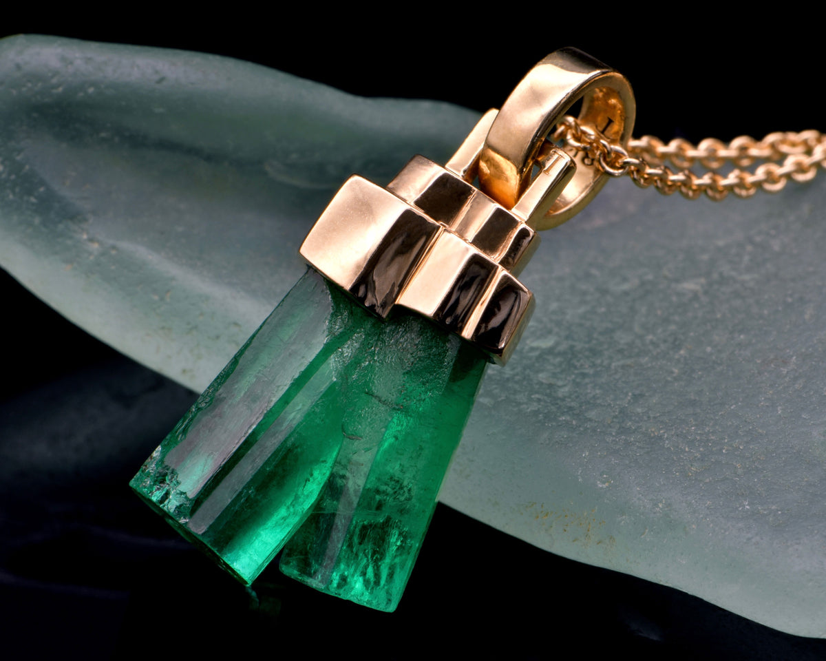 Thesis Colombian Emerald Crystal Pendant in 18 Karat Fairmined Gold