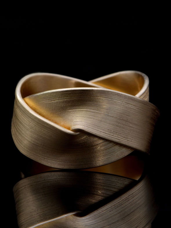 Leen Heyne Wide 18 Karat Band