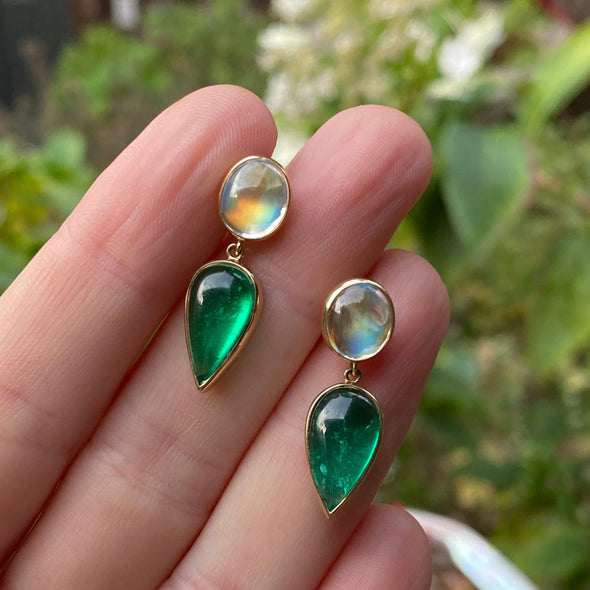 Colombian Emerald Cabochon and Moonstone Earrings