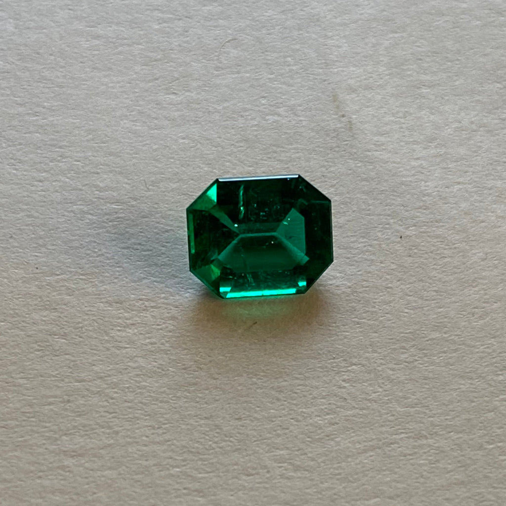 Colombian Emerald Octagon- 1.17 carats- AGL Insignificant Oil