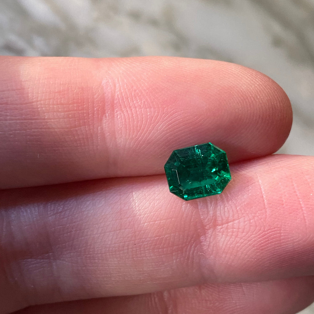 Colombian Emerald Octagon- 1.17 carats- AGL Insignificant Oil