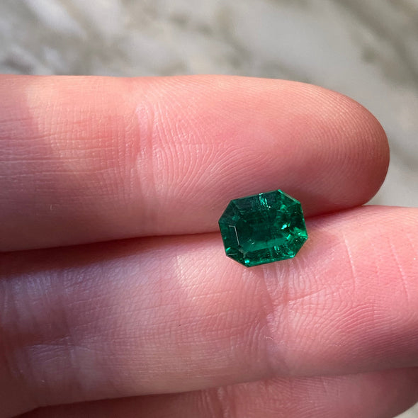 Colombian Emerald Octagon- 1.17 carats- AGL Insignificant Oil