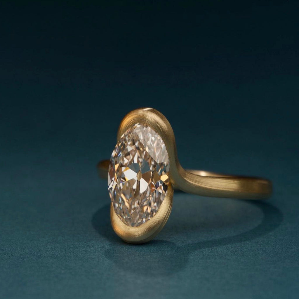 Leen Heyne x Thesis Moval Cut Diamond Ring