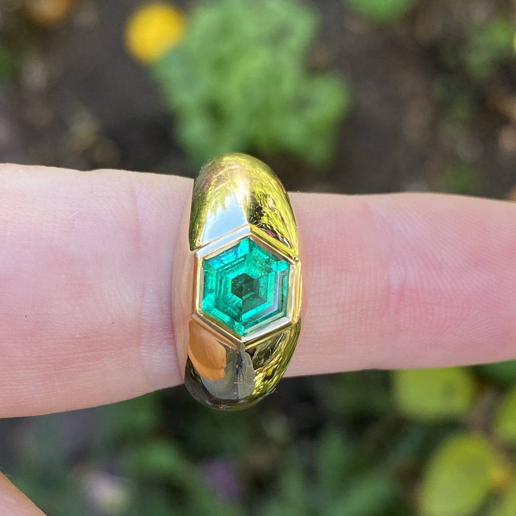 Colombian Emerald Hexagonal Signet Ring
