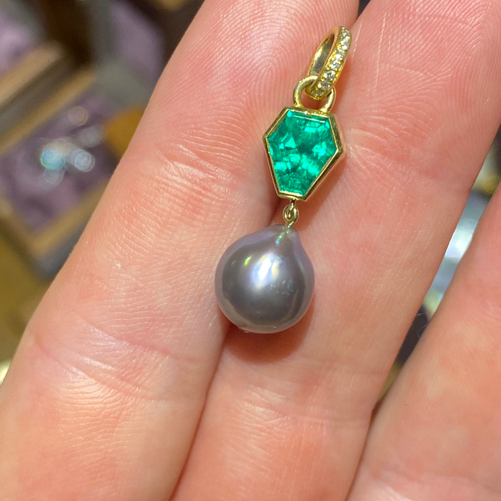 Thesis Emerald and Pearl Pendant